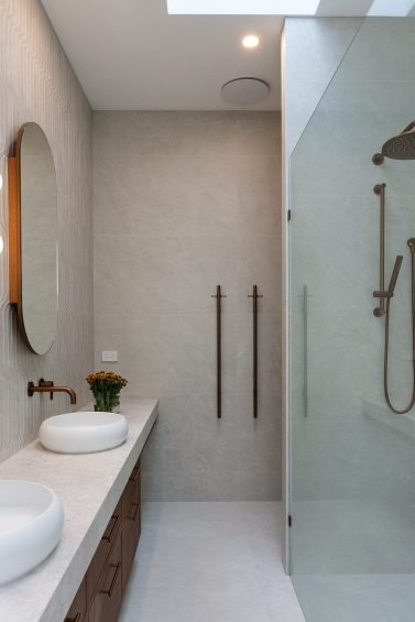 Jack&Jill Bathroom
